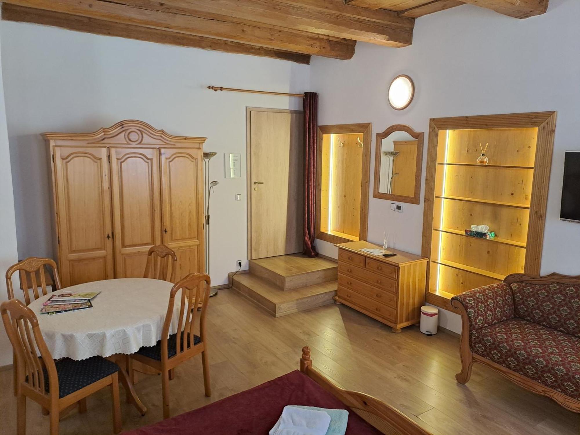 Rehoruv Dum Apartamento Jihlava Exterior foto